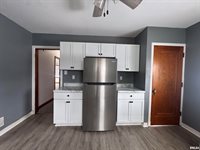 602 Washington Avenue, Lowden, IA 52255