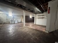 602 Washington Avenue, Lowden, IA 52255