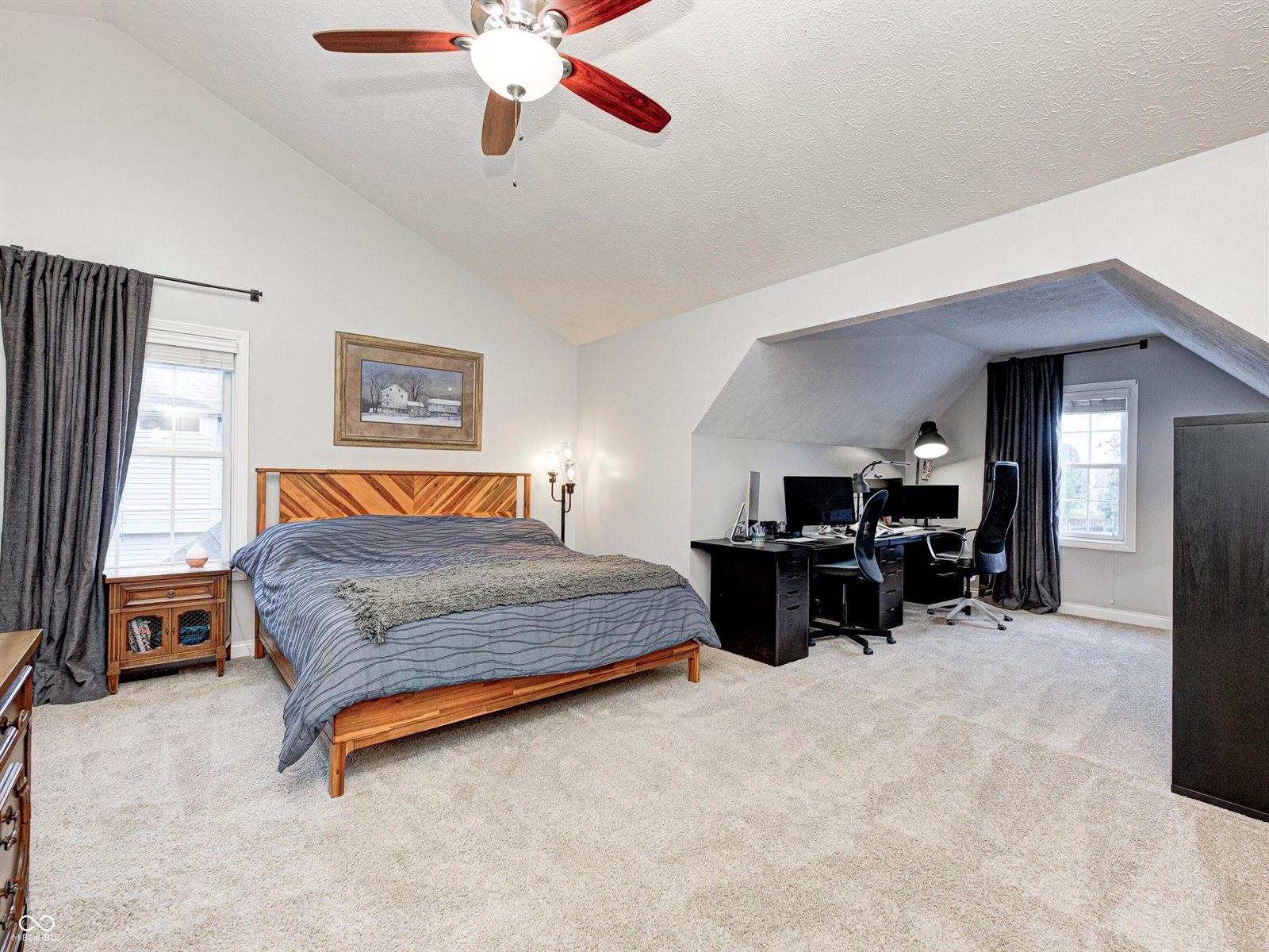 6052 Pine Bluff Drive, Avon, IN 46123