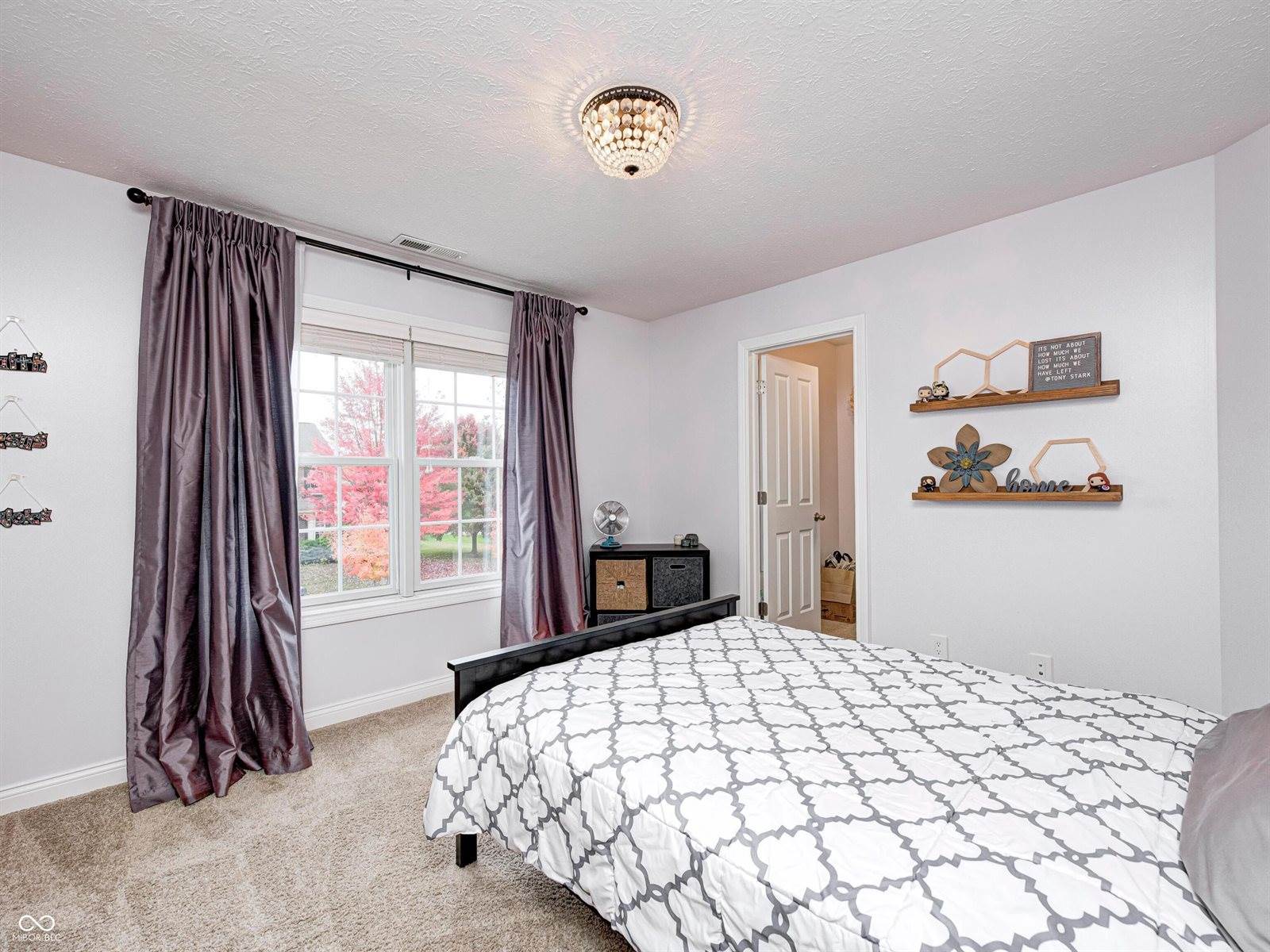 6052 Pine Bluff Drive, Avon, IN 46123