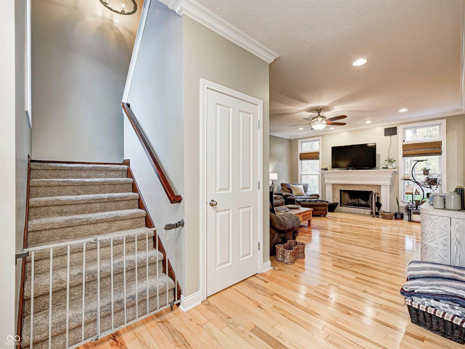 6052 Pine Bluff Drive, Avon, IN 46123