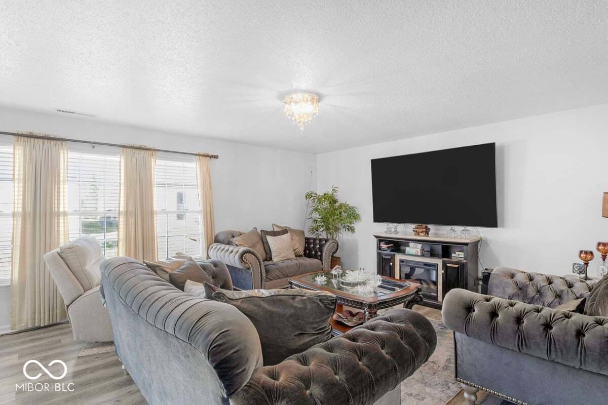 10816 Zimmerman Lane, Indianapolis, IN 46231