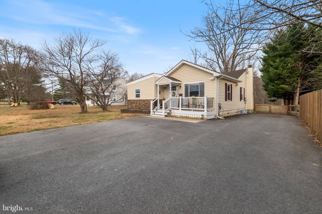 10520 Scaggsville Road, Laurel, MD 20723