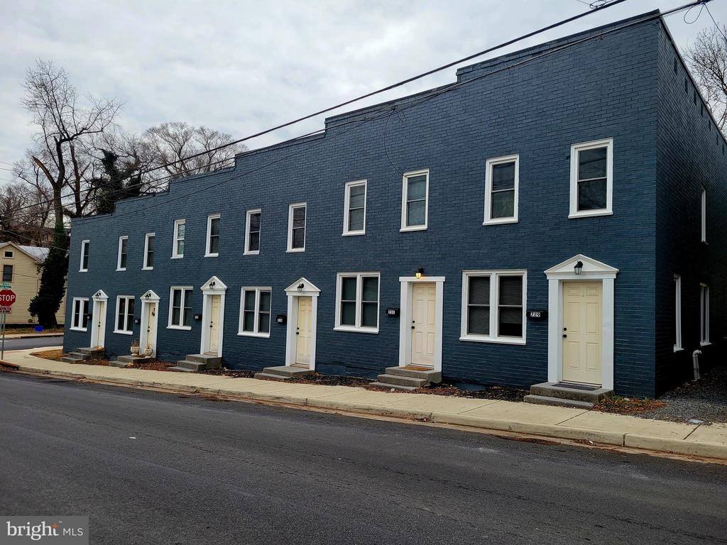 735 South Kent Street, Winchester, VA 22601