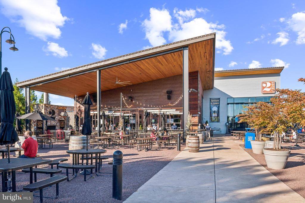 1006 Swallowtail Lane, Manassas, VA 20110