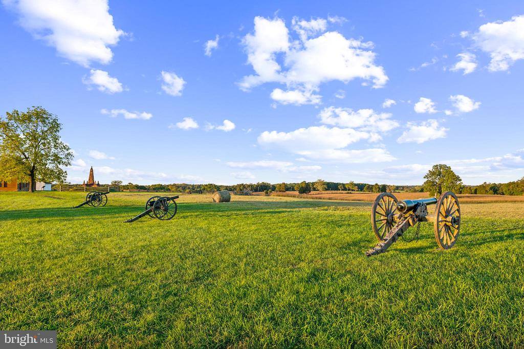 1006 Swallowtail Lane, Manassas, VA 20110