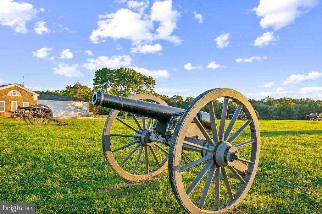 1006 Swallowtail Lane, Manassas, VA 20110