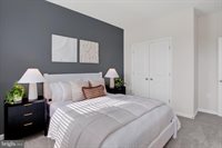 1006 Swallowtail Lane, Manassas, VA 20110