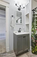 528 North Sergeant Avenue, Joplin, MO 64801