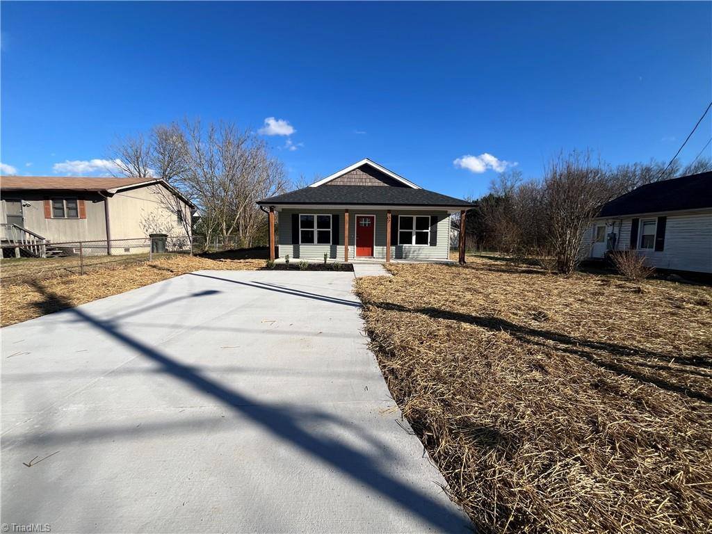 707 Trotter Street, Thomasville, NC 27360