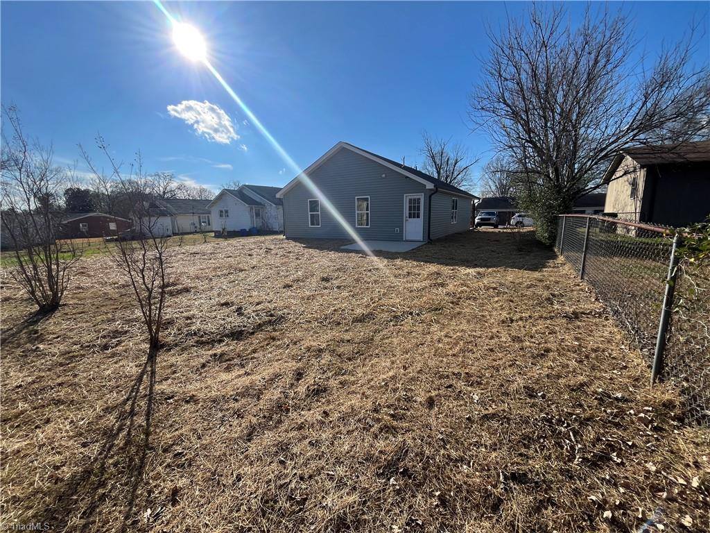 707 Trotter Street, Thomasville, NC 27360