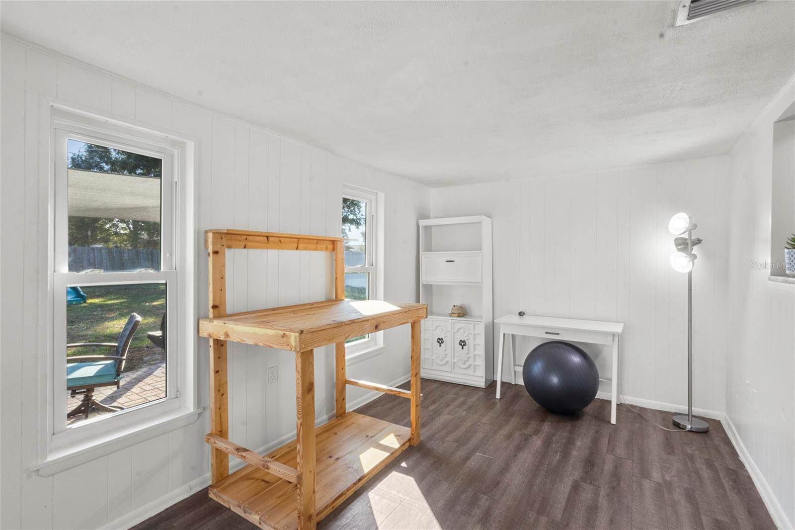 4404 55th Ave Drive East, Bradenton, FL 34203