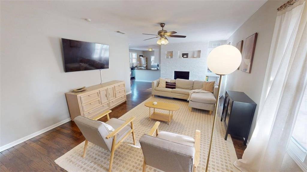 600 West 101st Terrace, Kansas City, MO 64114