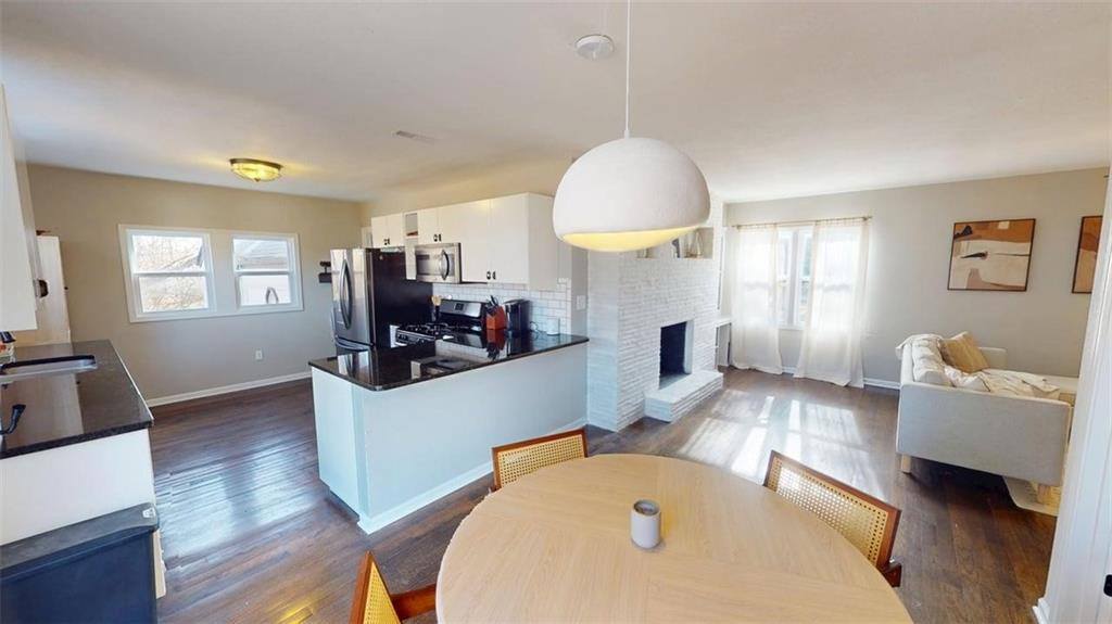 600 West 101st Terrace, Kansas City, MO 64114