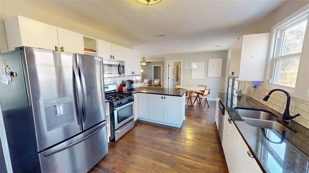 600 West 101st Terrace, Kansas City, MO 64114