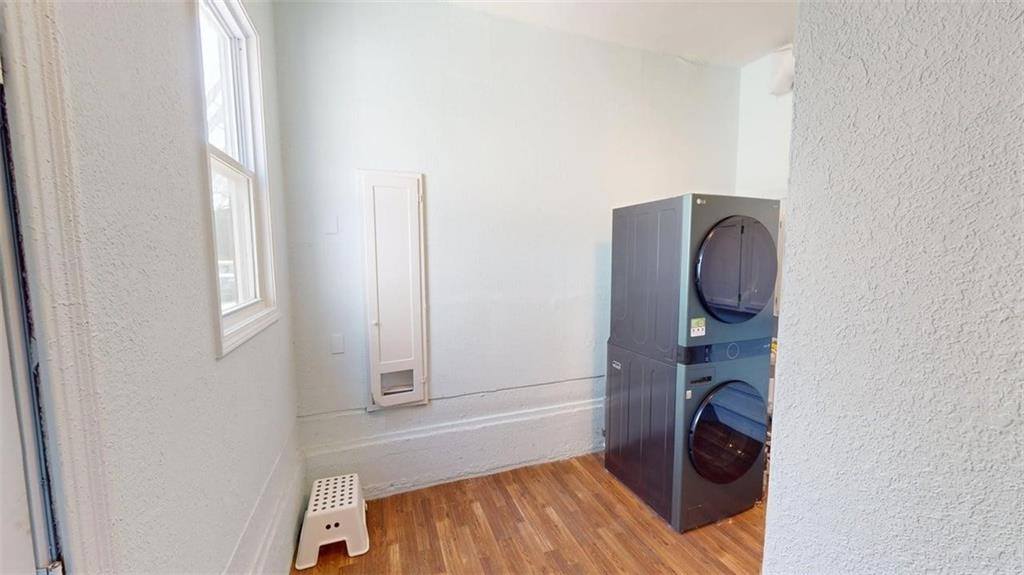 600 West 101st Terrace, Kansas City, MO 64114