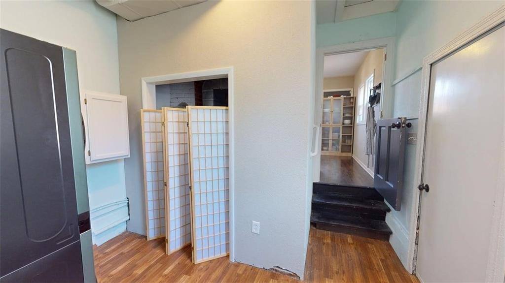 600 West 101st Terrace, Kansas City, MO 64114