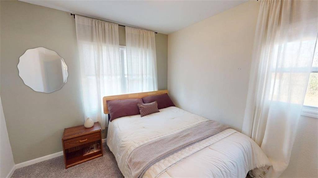 600 West 101st Terrace, Kansas City, MO 64114