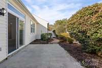 8663 Meadowmont View Drive, Charlotte, NC 28269