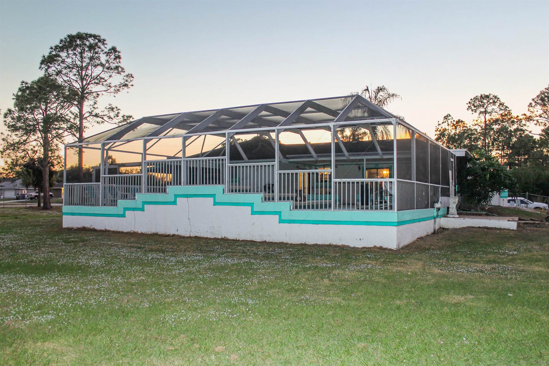 902 Clayton Ave, Lehigh Acres, FL 33972