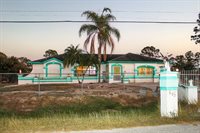 902 Clayton Ave, Lehigh Acres, FL 33972