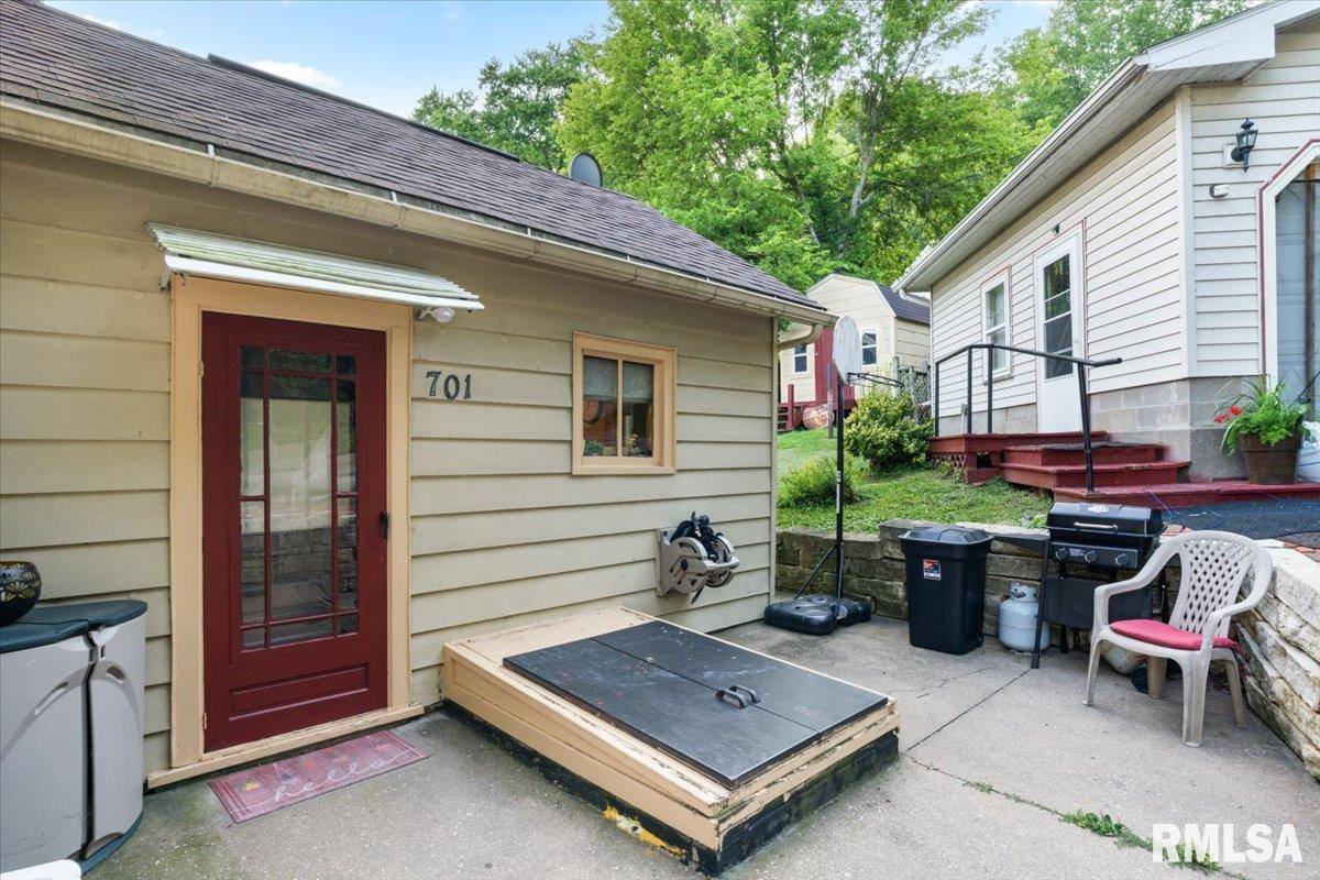 701 West Mississippi Drive, Muscatine, IA 52761