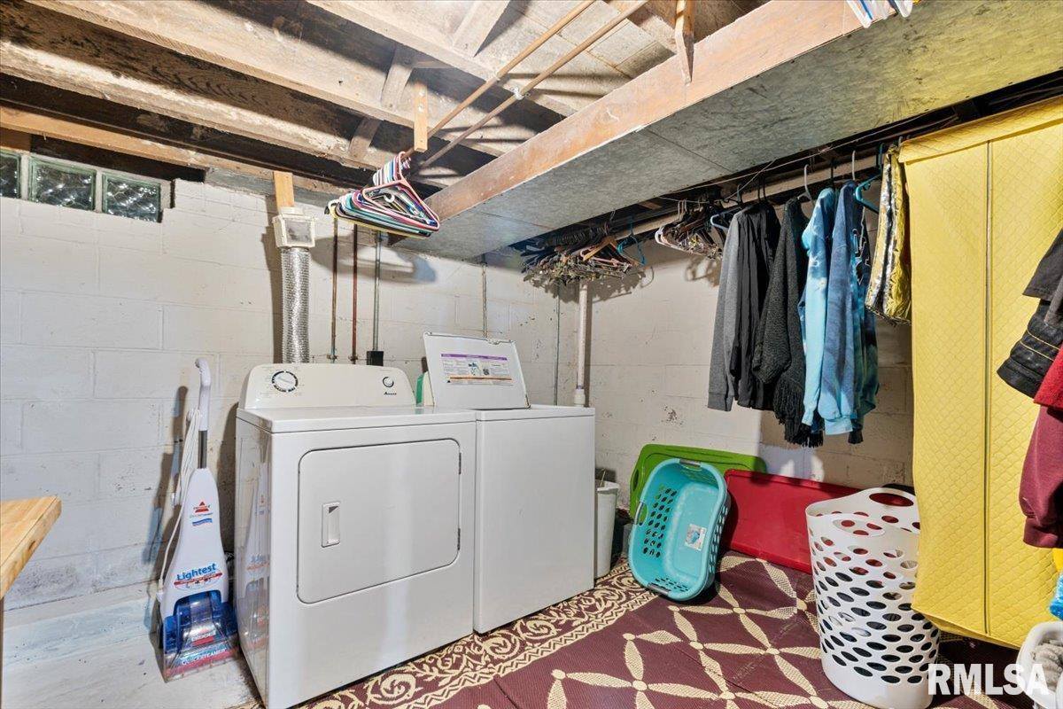 701 West Mississippi Drive, Muscatine, IA 52761