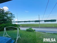 701 West Mississippi Drive, Muscatine, IA 52761