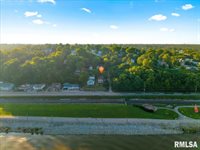 701 West Mississippi Drive, Muscatine, IA 52761