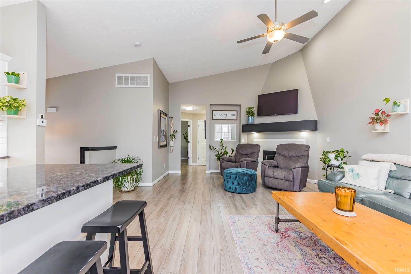 3802 N Lakeside Drive, Muncie, IN 47304