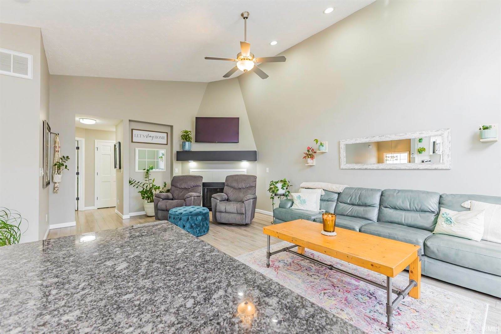 3802 N Lakeside Drive, Muncie, IN 47304