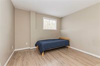 3802 N Lakeside Drive, Muncie, IN 47304