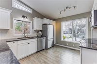 3802 N Lakeside Drive, Muncie, IN 47304