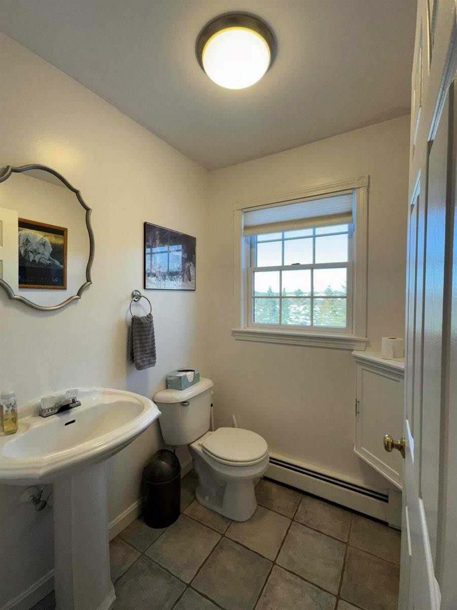 387 Exeter Road, Corinth, ME 04427