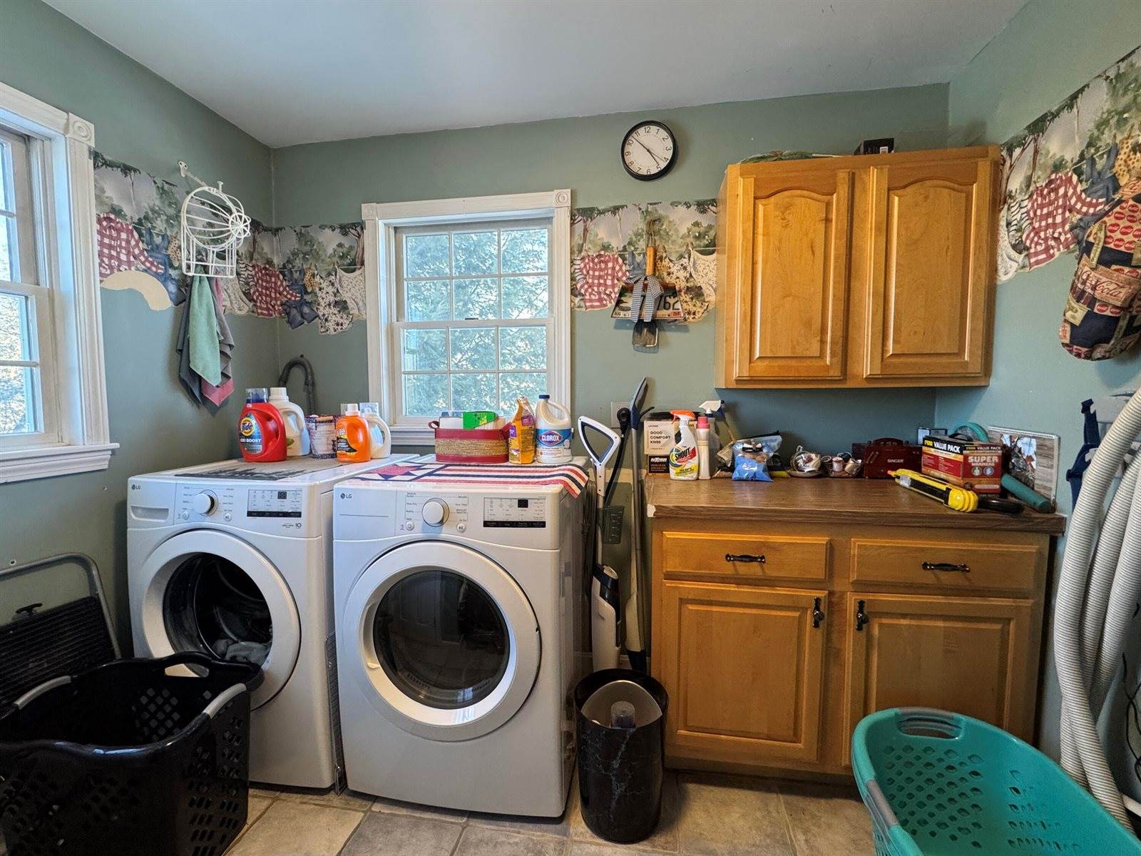 387 Exeter Road, Corinth, ME 04427