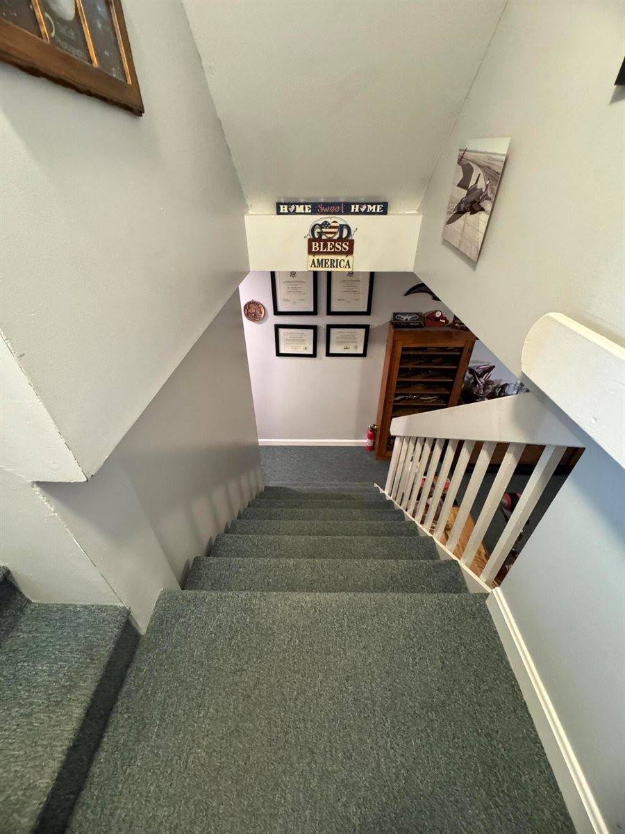 387 Exeter Road, Corinth, ME 04427