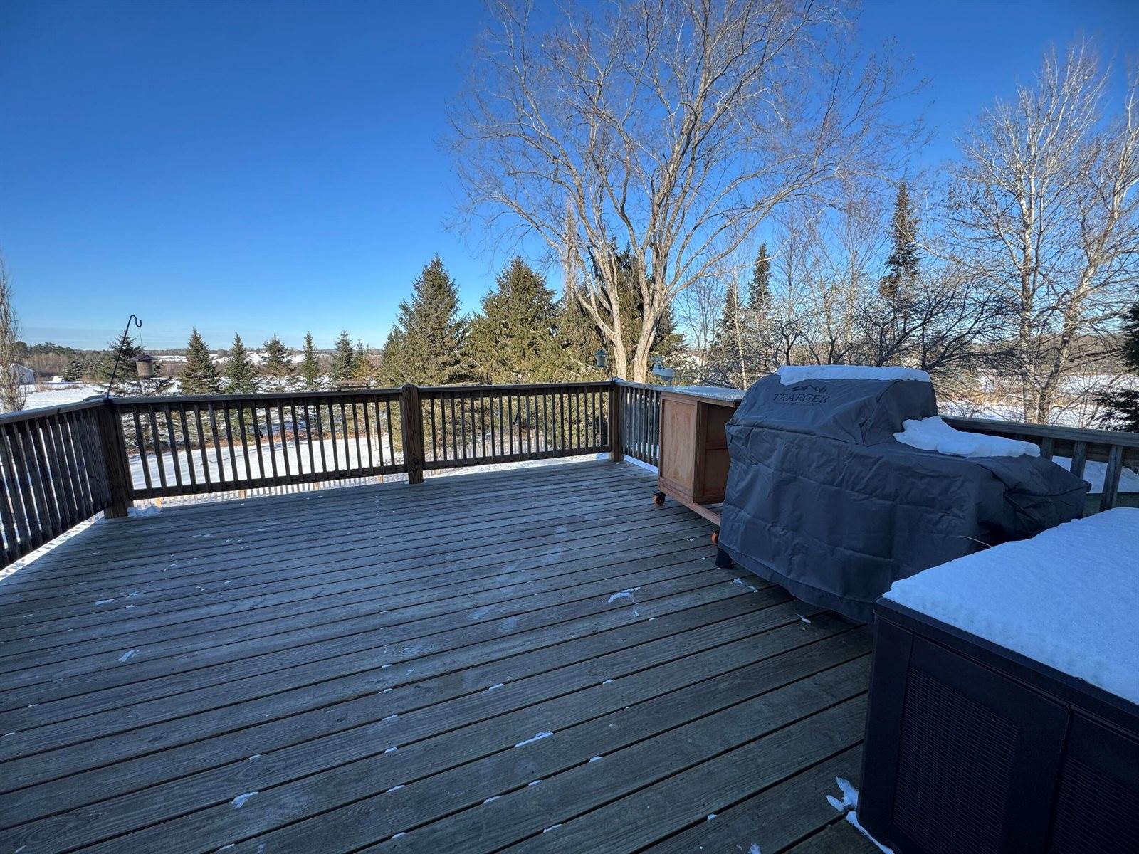 387 Exeter Road, Corinth, ME 04427