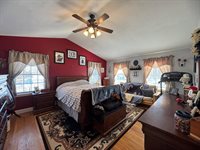387 Exeter Road, Corinth, ME 04427