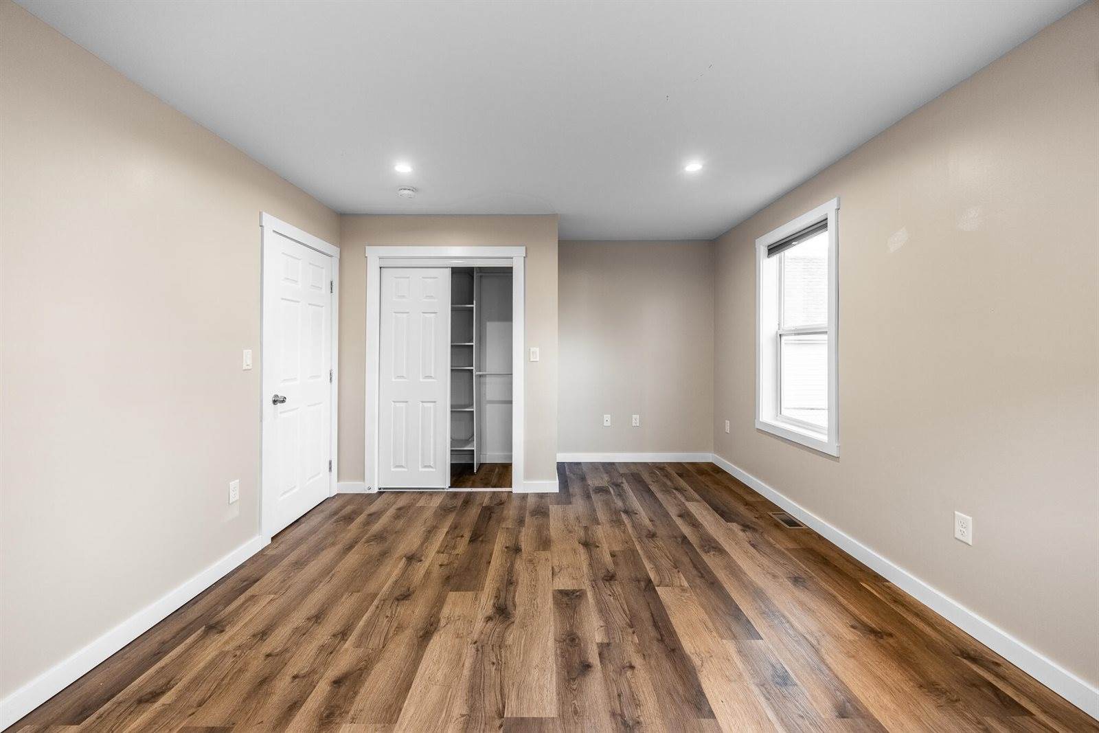 233 Palm Street, Bangor, ME 04401