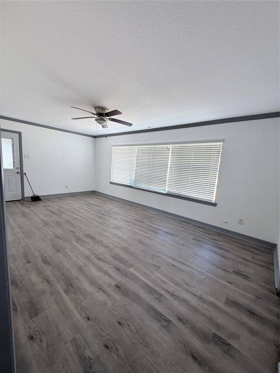 3818 Linkwood Drive, Houston, TX 77025