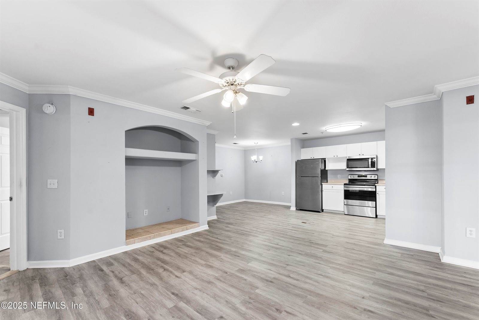 3591 Kernan Boulevard South, Jacksonville, FL 32224