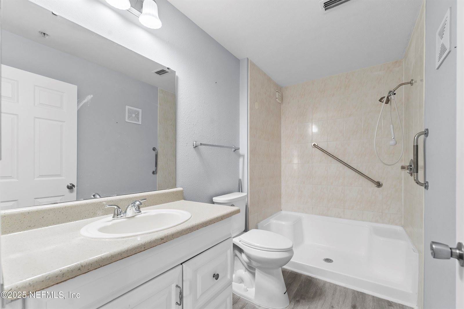 3591 Kernan Boulevard South, Jacksonville, FL 32224