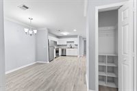 3591 Kernan Boulevard South, Jacksonville, FL 32224