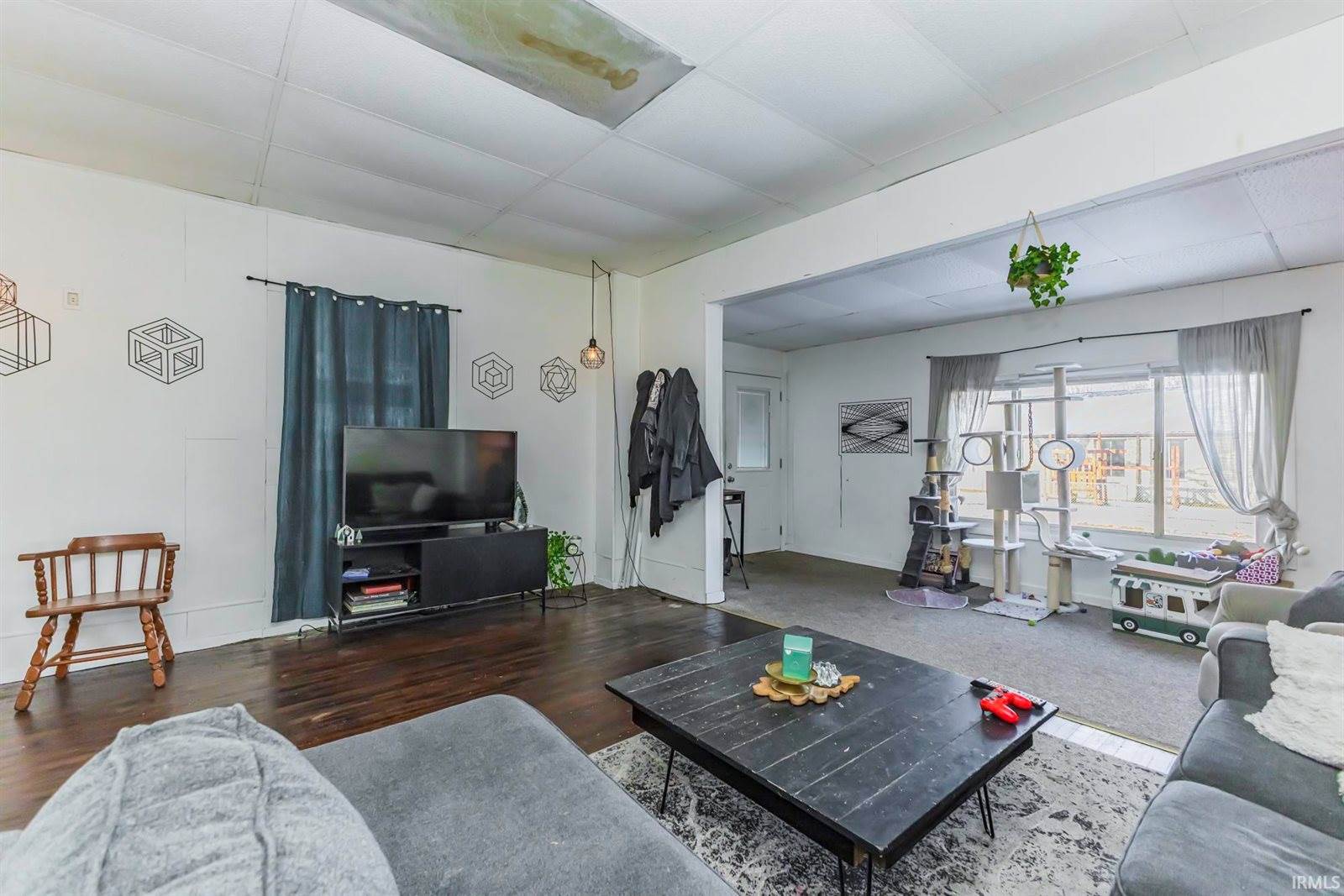 411 - 413 W Adams Street, Muncie, IN 47305