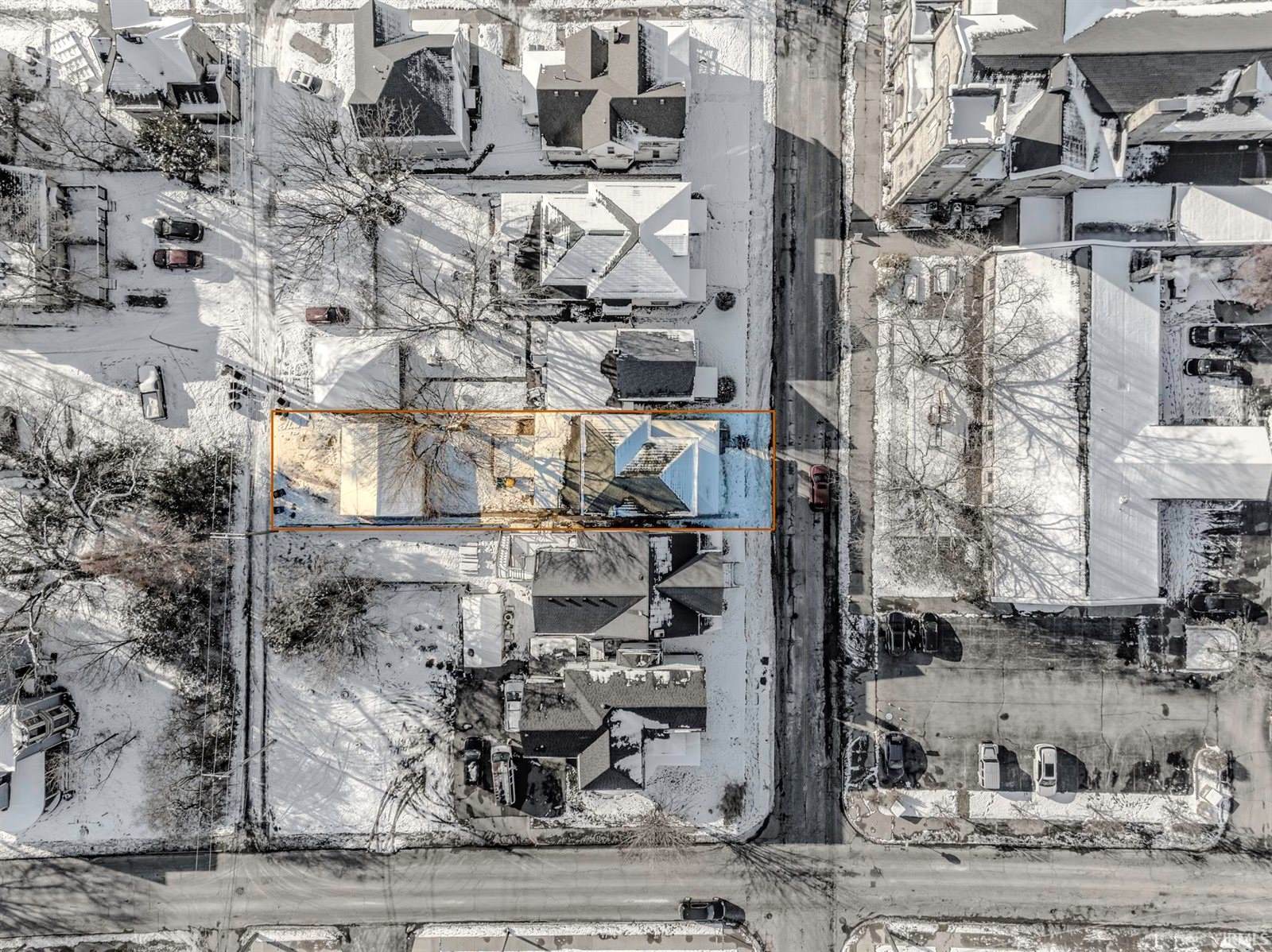 411 - 413 W Adams Street, Muncie, IN 47305