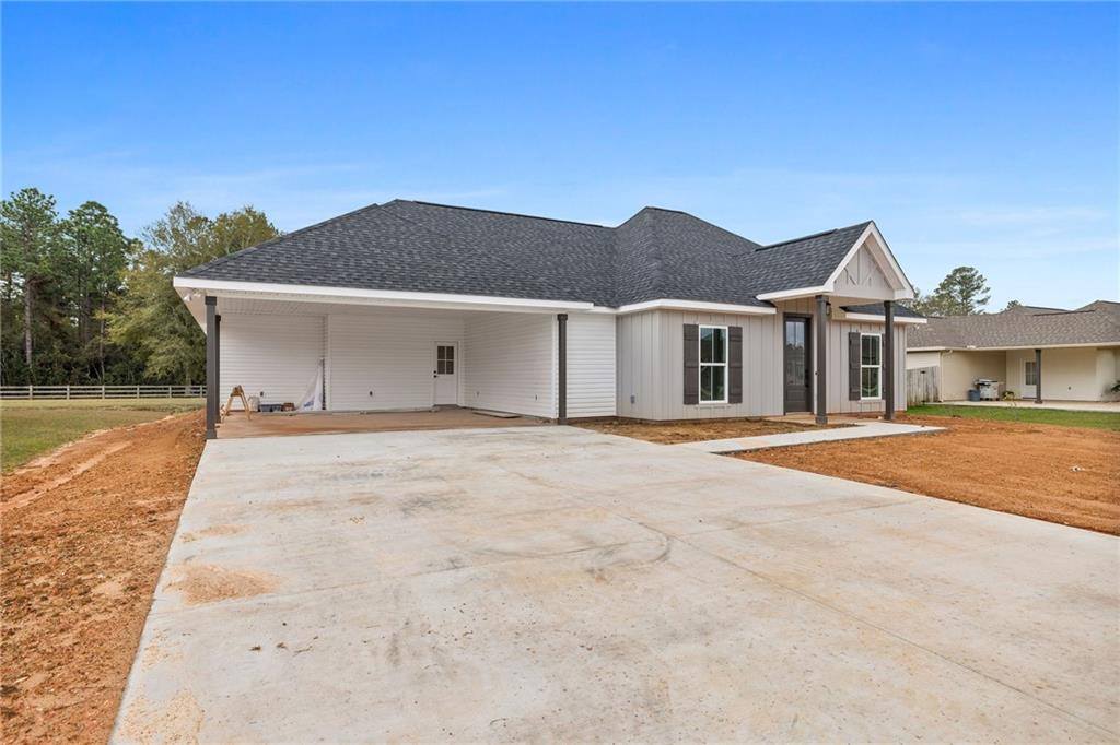 18178 Grey Wolf Trail, Loranger, LA 70446