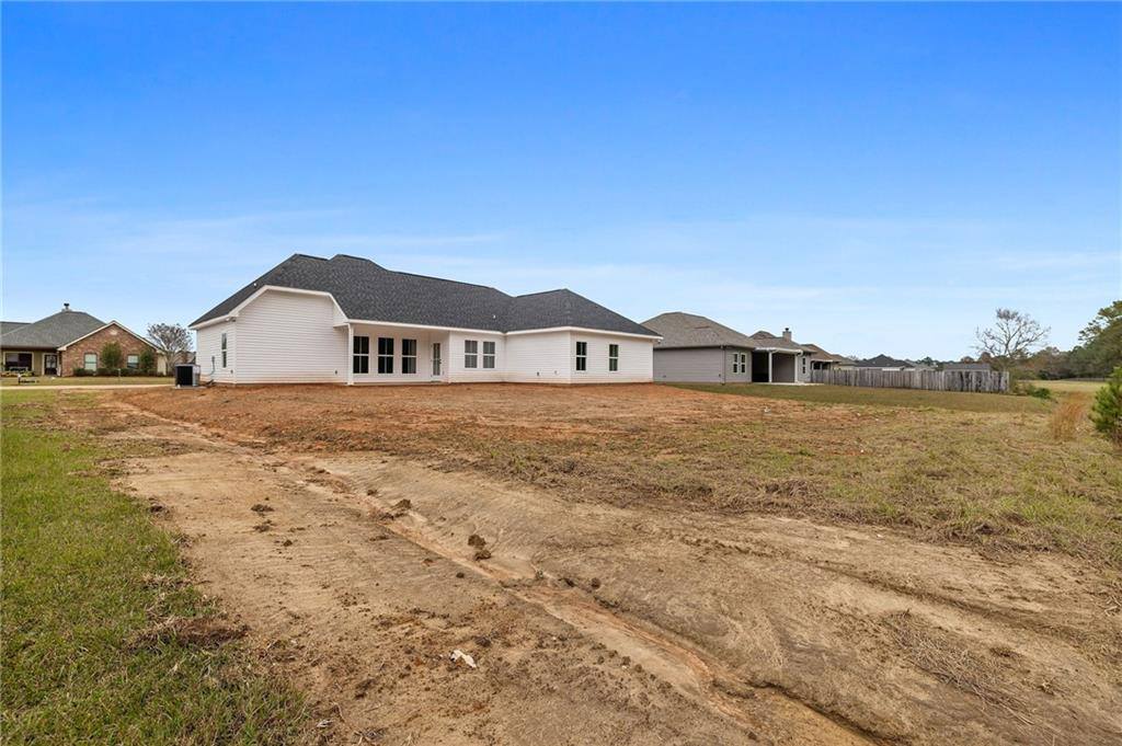 18178 Grey Wolf Trail, Loranger, LA 70446