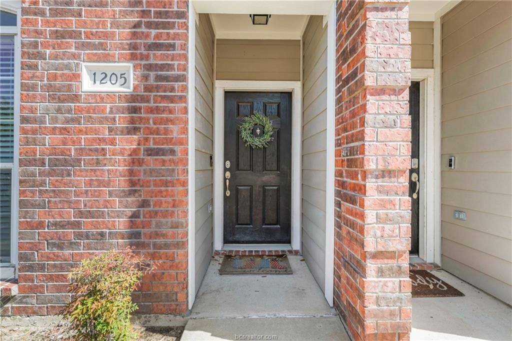 305 Holleman Drive, College Station, TX 77840