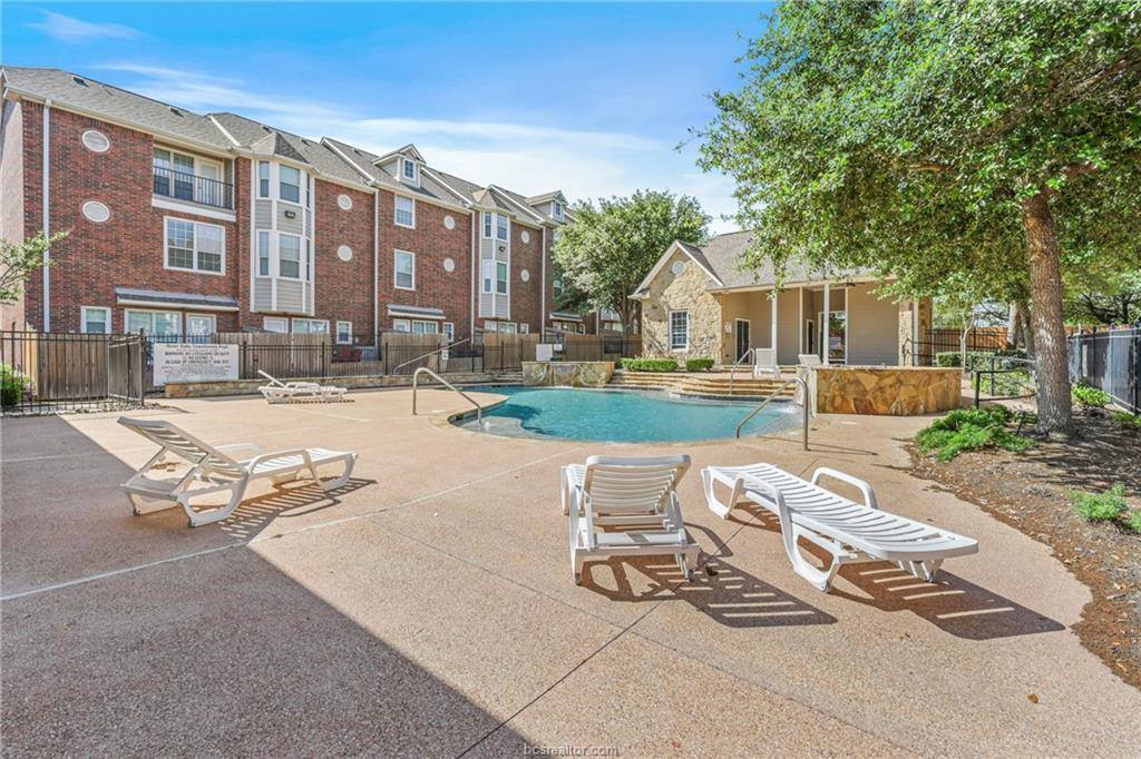 305 Holleman Drive, College Station, TX 77840