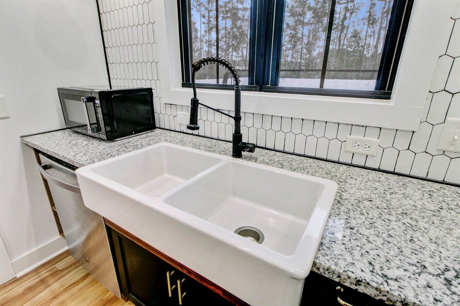 85 Blackjack Lane, Andrews, SC 29510